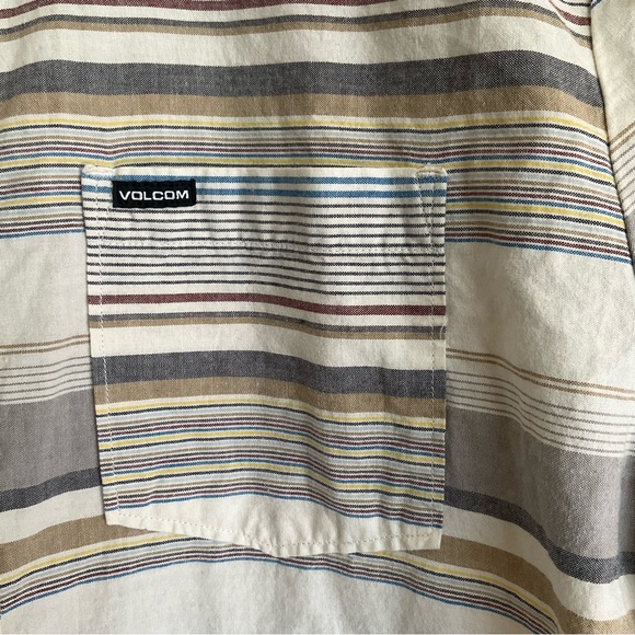 Volcom Colorful Button Front Modern Pocket Basic Multi Stripe Mens Large - Picture 2 of 5